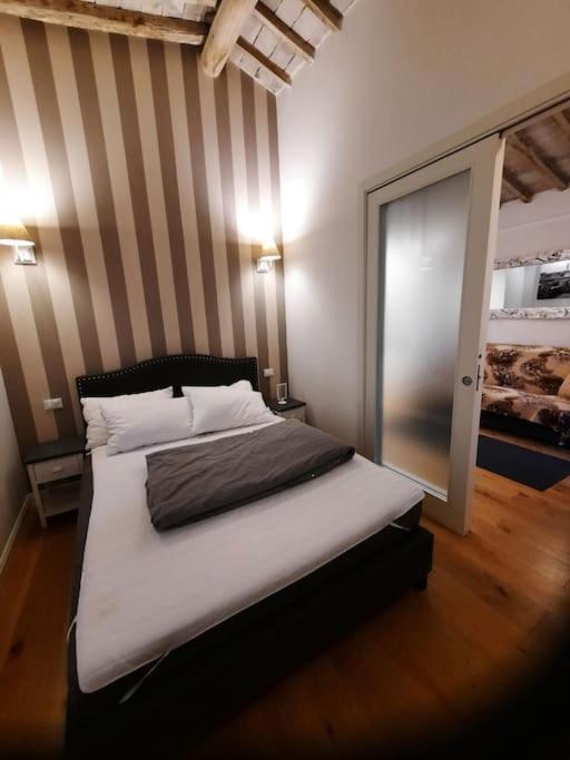 Appartamento Di Charme A Due Passi Dalla Stazione Florença Exterior foto